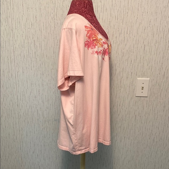 Women’s Floral Pink Laura Scott 3x Top with Design - Picture 3 of 7